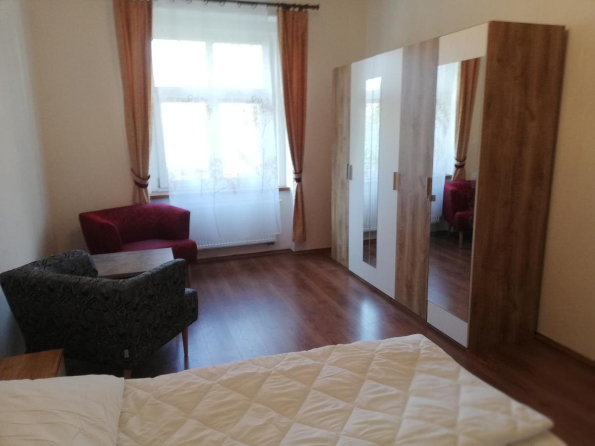 Apartment 70M2 Karlovy Vary Luaran gambar